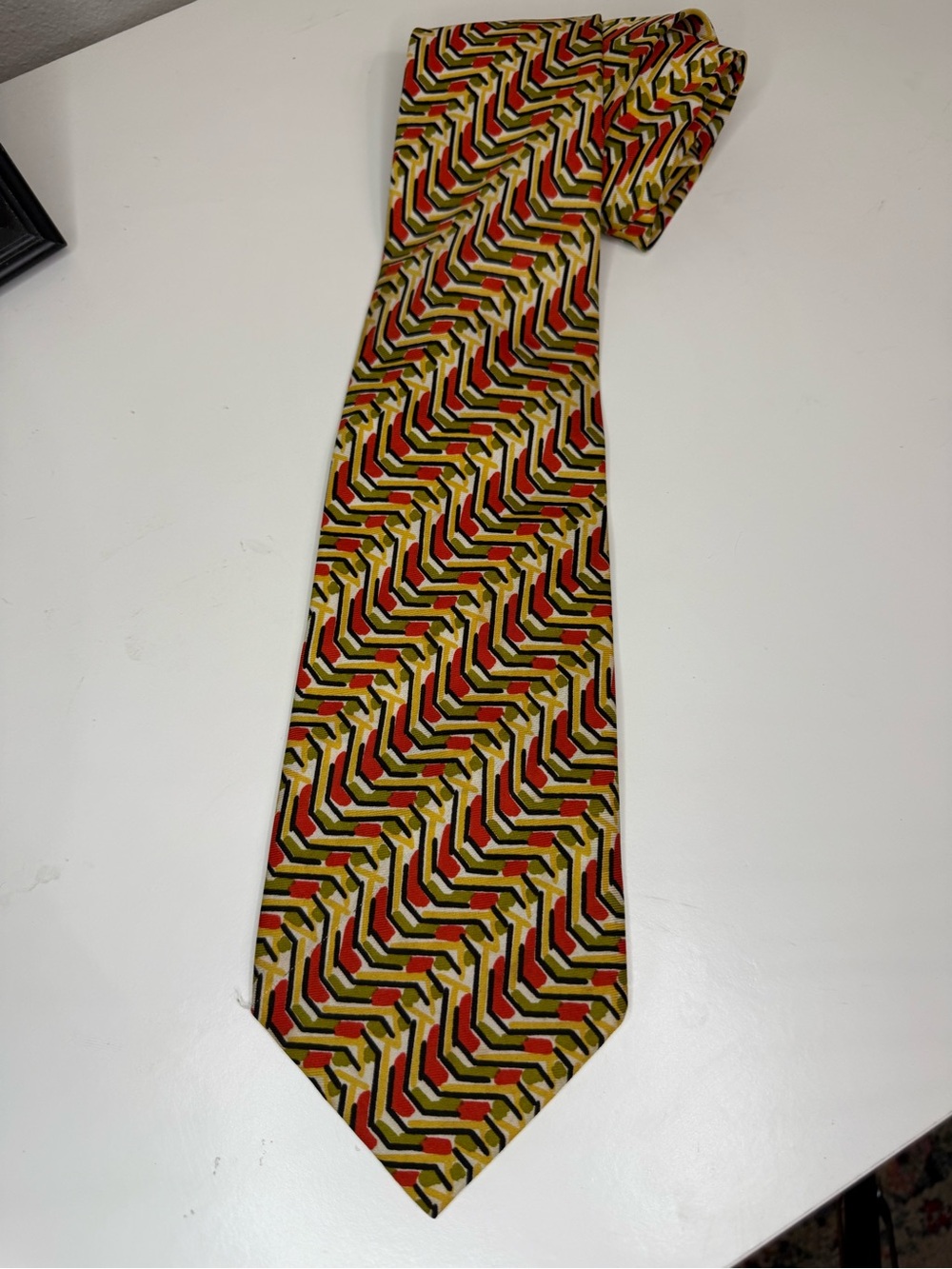 Vintage Cartier Paris Men’s Tie Geometric Mod Atomic Print 55” x 4”